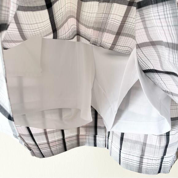 Izod Golf Skort Athletic Skirt Plaid Woman size 14 white gray - Picture 3 of 12